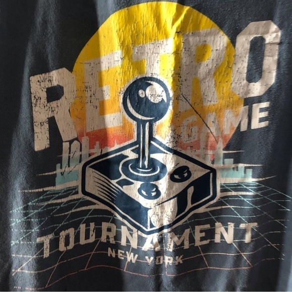 Retro video game blue short sleeve graphic tee in size L - Picture 3 of 8